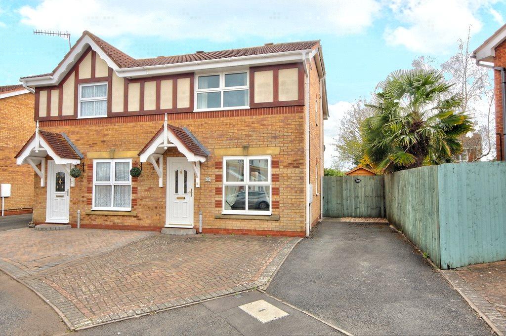 Larkspur Drive, Evesham, WR11 3 bed semidetached house £234,950