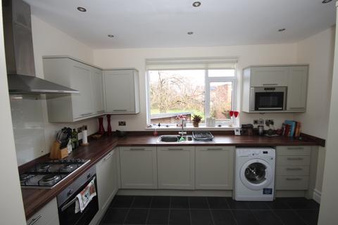 16 Ivanhoe, Whitley Bay, NE25 9AW
