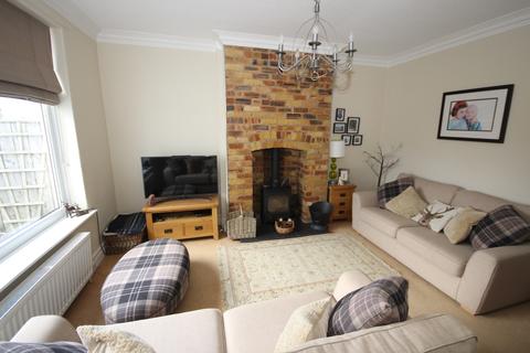 16 Ivanhoe, Whitley Bay, NE25 9AW
