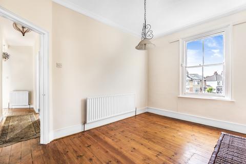 124a Manor Lane, London, SE12 8LR