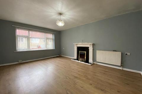 32 Hall Royd, Shipley, BD18 3ED