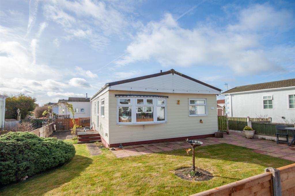 Biddulph Park, Ironstone Road, Burntwood, WS7 1LG 2 bed mobile home for