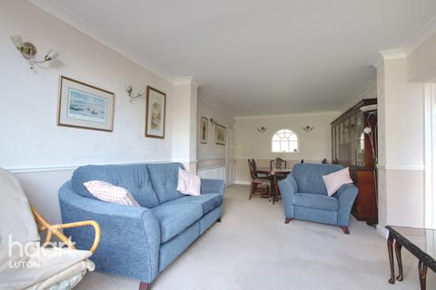 1 Marston Gardens, Luton, LU2 7DU