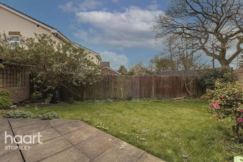 10 Linley Dell, Luton, LU2 8TJ