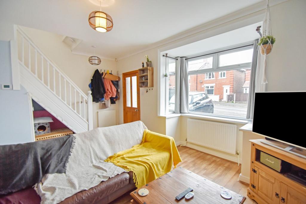 Lancaster Avenue, Whitefield, M45 3 bed semidetached house £200,000