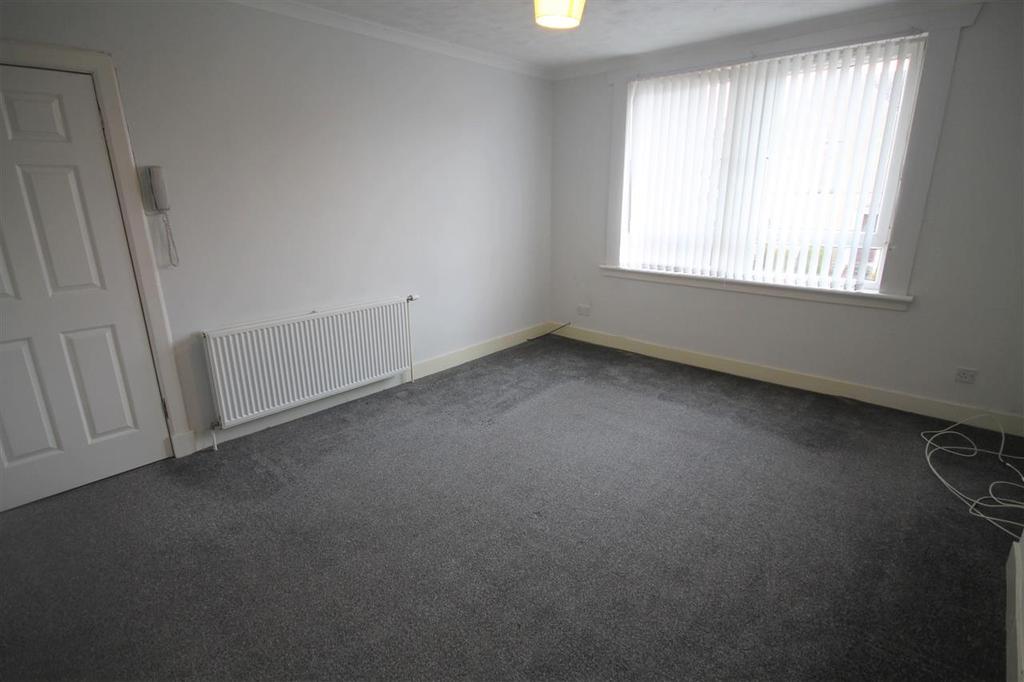 Newbattle Avenue, Calderbank, Airdrie 2 bed flat £550 pcm (£127 pw)