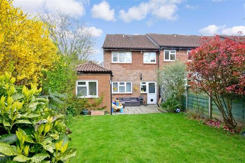 12 Plesman Way, Wallington, SM6 9NB