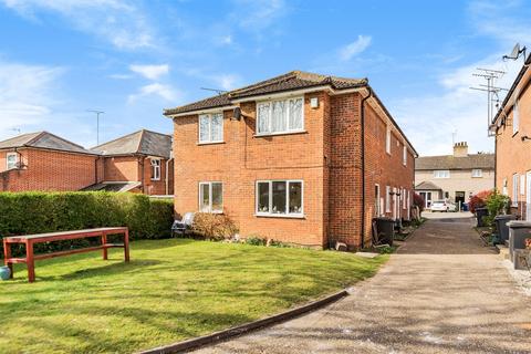 7, Romney Court Newtown Road, Marlow, SL7 1UY