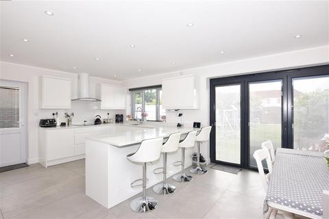 101 Welling Way, Welling, DA16 2RW