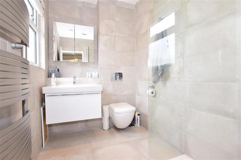 101 Welling Way, Welling, DA16 2RW
