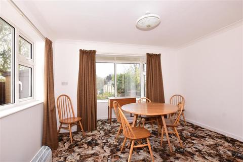 13 Pepys Way, Rochester, ME2 3LH