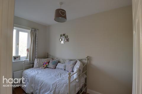 34 Kingsmead, Northampton, NN2 8HX