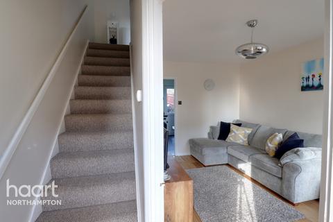 34 Kingsmead, Northampton, NN2 8HX