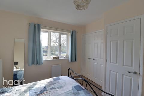 34 Kingsmead, Northampton, NN2 8HX