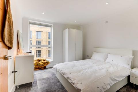 2 bedroom apartment to rent, Temple House,   Fleet Street, Brighton