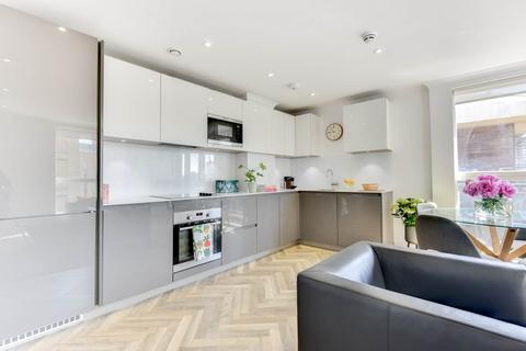 2 bedroom apartment to rent, Temple House,   Fleet Street, Brighton