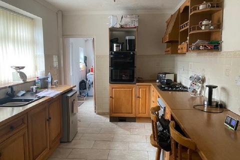 10 Talbot Road, Skewen, Neath, SA10 6BR