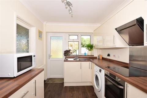 14 Long Walk, Istead Rise, Gravesend, DA13 9HH