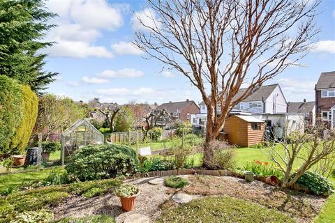 14 Long Walk, Istead Rise, Gravesend, DA13 9HH