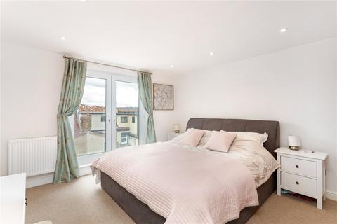 18 Park Road, Southville, Bristol, BS3 1PU
