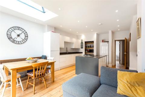18 Park Road, Southville, Bristol, BS3 1PU
