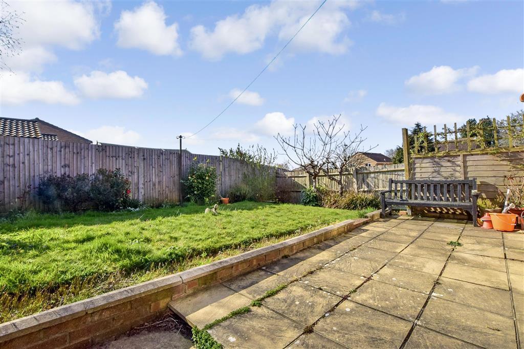 Abbey Close, Peacehaven, East Sussex 2 bed detached house £295,000