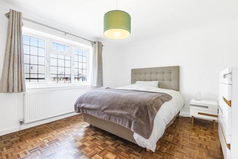 4, Gable Court Beechway, Guildford, GU1 2TA