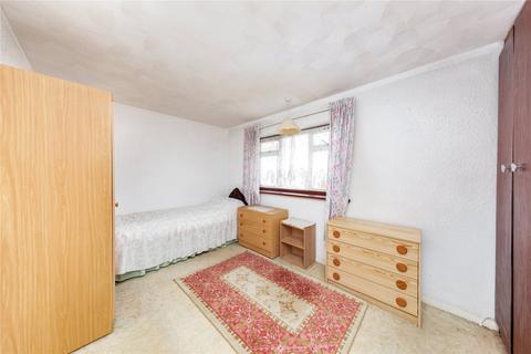 56 Leander Drive, Gravesend, DA12 4NE