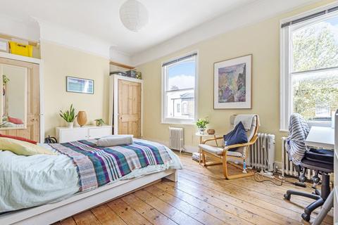 31b Rattray Road, London, SW2 1BA