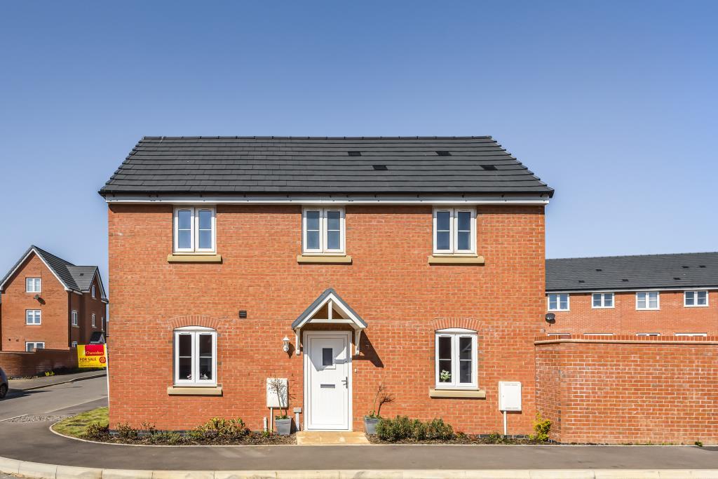 Woodford Halse, Daventry, NN11 3 bed detached house for sale £270,000