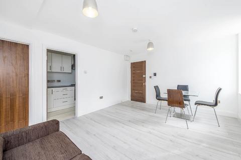 1 bedroom apartment to rent, Hildreth Street, South West London