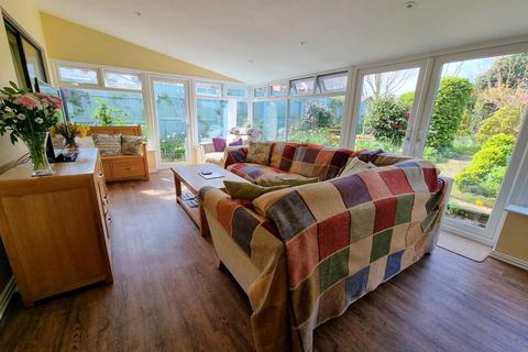 77 Hanson Park, Northam, Bideford, EX39 3SB