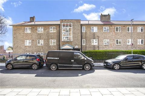 21 Thursley Gardens, London, SW19 6JT