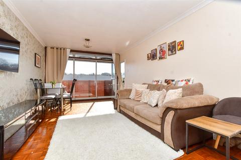 2 bedroom flat for sale, Wickham Road, Shirley, Croydon, Surrey