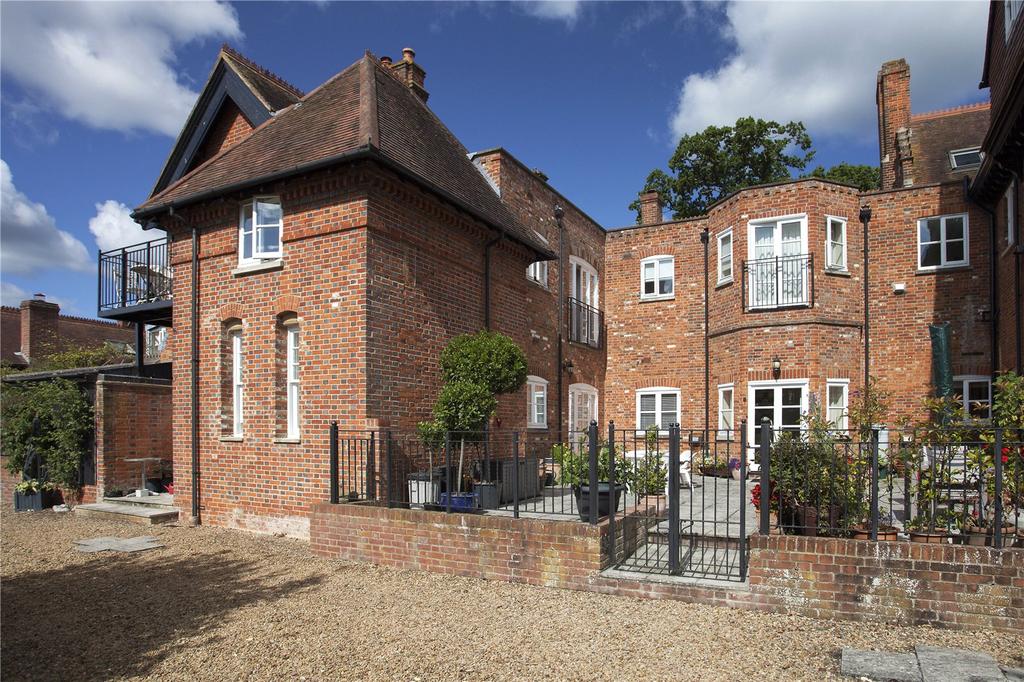 Mortimer Hall, The Street, Mortimer... 3 bed apartment £425,000