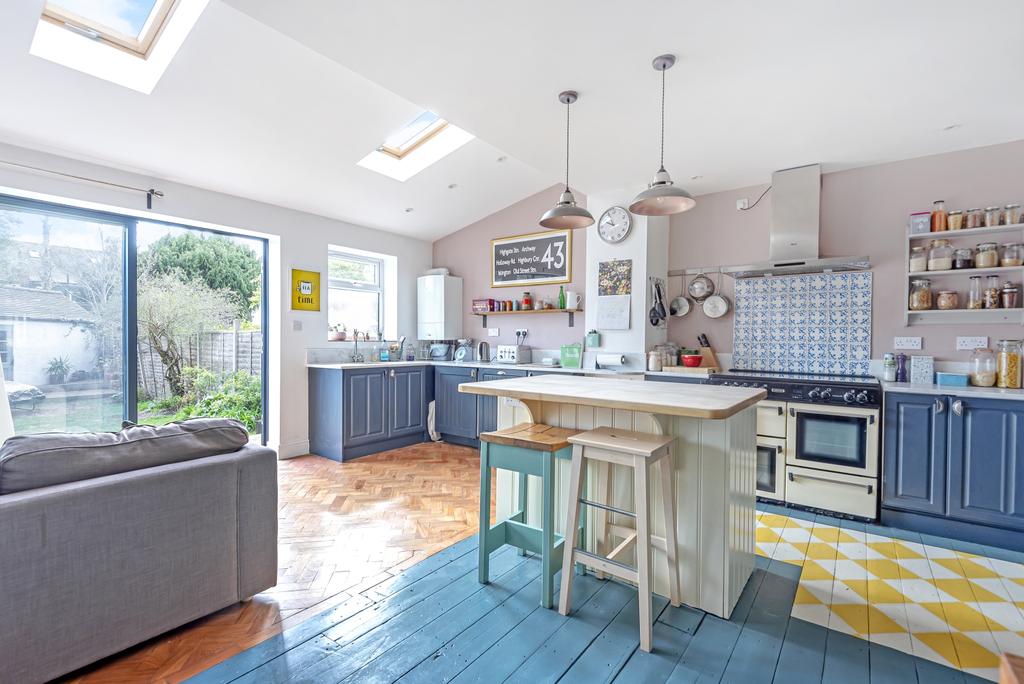 Kitchen 2