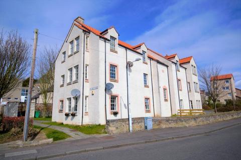 2 bedroom flat to rent, St Serfs Place, Dysart, KY1