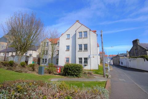 2 bedroom flat to rent, St Serfs Place, Dysart, KY1