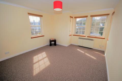 2 bedroom flat to rent, St Serfs Place, Dysart, KY1