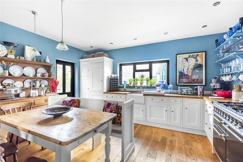 78 Cainscross Road, Stroud, GL5 4HB