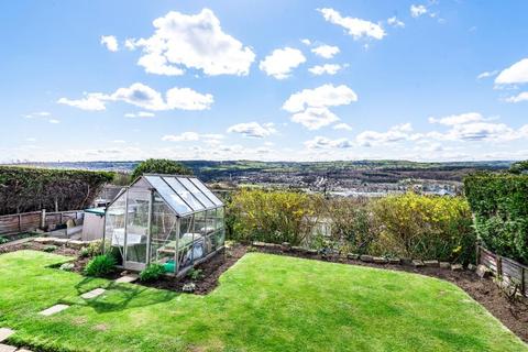 15 Pendle Road, Bingley, BD16 3NG