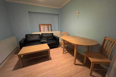 1 bedroom property to rent, Wanstead Park Road, Ilford