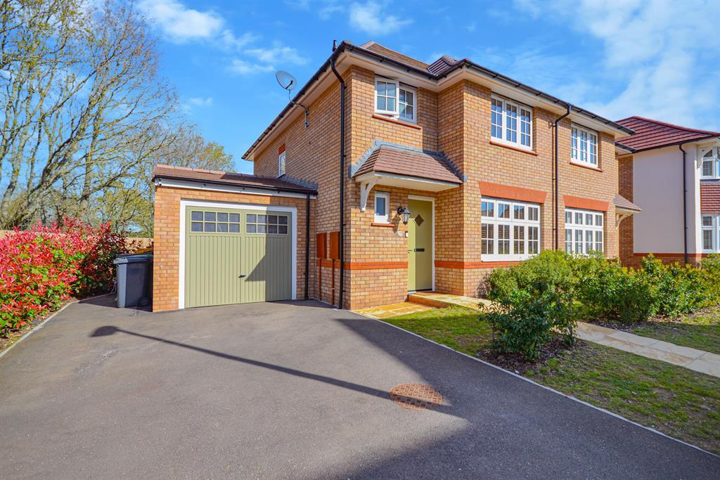 Way, Exeter, EX2 7PF 3 bed semidetached house £400,000