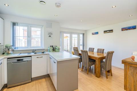 56 Blackchapel Road, Edinburgh, EH15 3QU