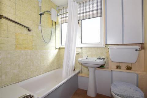 26 Juniper Square, Havant, PO9 1JA