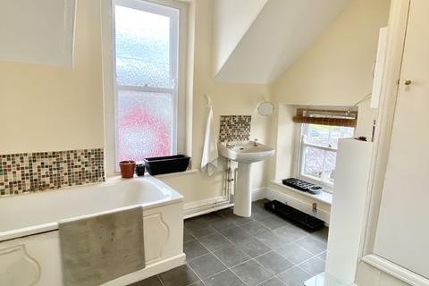 31 High Street, Llandovery, SA20 0DD