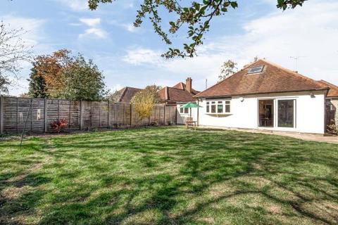 2 Bellmarsh Road, Addlestone, KT15 1QL