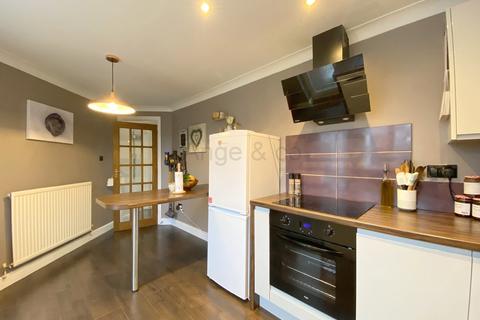 12 Bloomfield Way, Carlton Colville, Lowestoft, NR33 8TH