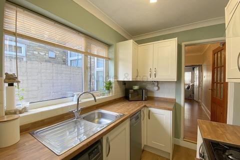 51 Avondale Road, Lowestoft, NR32 2HU