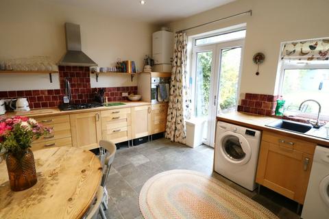 42 Castle Lane, Solihull, B92 8DB